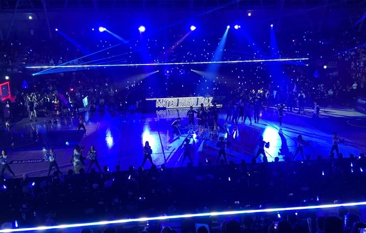 「観る」から「参加する」へ